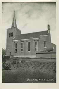 ELW-P-6 Ellewoutsdijk, Ned. Herv. Kerk. De Nederlandse Hervormde kerk aan de Van Hattumstraat te Ellewoutsdijk