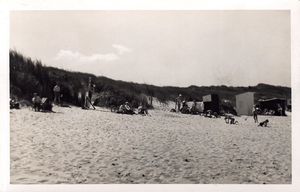 GRO-51c Het strand bij Groede