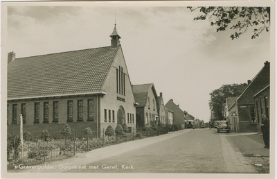 GRP-P-21 's-Gravenpolder, Dorpstraat met Geref. Kerk. De Gereformeerde kerk aan de Dorpstraat (thans 's-Gravenstraat) ...