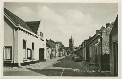 HAK-P-38 's-Heer Arendskerke, Dorpsstraat. De Dorpsstraat (later Vermetstraat) te 's-Heer Arendskerke