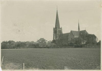 HGH-1 Hoogerheide, R.K. Kerk. De Rooms-katholieke kerk te Hoogerheide