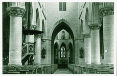 HUL-4 Hulst, Interieur Basiliek. Interieur van de Sint Willibrordusbasiliek te Hulst