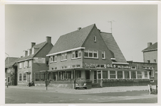 KRU-23 Kruiningen, Hotel De Uitkijk . Hotel De Uitkijk aan de Burgemeester Elenbaasstraat te Kruiningen