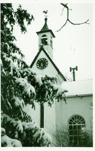 KTS-6 De Nederlandse Hervormde kerk te Kats in de sneeuw