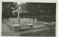 LEP-4 Lepelstraat, Watersnoodslachtoffermonument. Monument voor de slachtoffers van de Watersnood van 1 februari 1953 ...