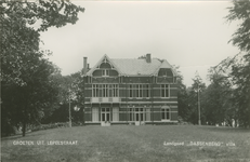 LEP-P-3 Groeten uit Lepelstraat Landgoed Dassenberg villa. De villa van landgoed Dassenberg aan de Halsterseweg te ...