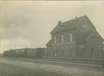 MOE-24 Station - Moerdijk. Het treinstation te Moerdijk