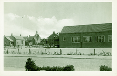NVL-16 Nieuwvliet, O.L. School. De Openbare Lagere School aan de Sint Pieterstraat te Nieuwvliet