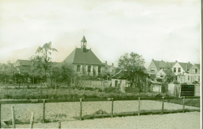 NVL-3 Nieuwvliet, Ned. Herv. Kerk. De Nederlandse Hervormde kerk aan de Dorpsstraat te Nieuwvliet