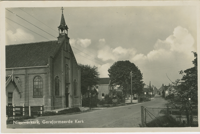 NWD-P-7 Nieuwerkerk, Gereformeerde Kerk. De Gereformeerde kerk aan de Provinciale straatweg (later de Ooststraat) te ...