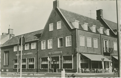 OBG-P-7 Oostburg, Hotel de Eenhoorn . Hotel De Eenhoorn aan de Markt te Oostburg
