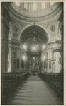 ODB-5 Oudenbosch, Interieur van de Basiliek met middenaltaar. Interieur van de Basiliek Sint Agatha en Barbara met ...