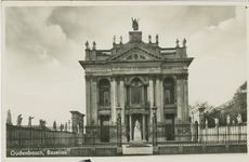 ODB-P-1 Oudenbosch, Baseliek. Basiliek van den Heiligen Agatha en Barbara aan de Markt te Oudenbosch