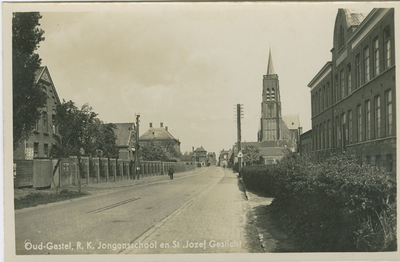 OGT-P-2 Oud-Gastel, R.K. Jongensschool en St. Jozef Gesticht. De Veerkensweg te Oud Gastel met de Rooms-katholieke ...