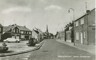OSD-P-19 Ossendrecht, Markt - Dorpsstraat. Markt - Dorpsstraat te Ossendrecht