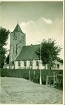OWS-2 Oost- en West-Souburg, Toren en Ned. Herv. Kerk. De Nederlandse Hervormde kerk aan het Oranjeplein te Oost-Souburg