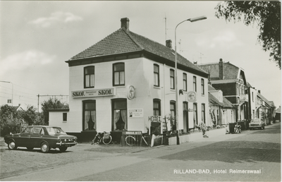 RIB-P-114 Rilland-Bad, Hotel Reimerswaal. Hotel Reimerswaal aan de Haltestraat in Stationsbuurt te Rilland-Bath