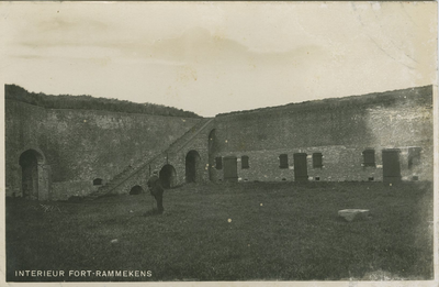 RIT-P-12 Interieur Fort-Rammekens. Fort Rammekens aan de Rammekensweg te Ritthem