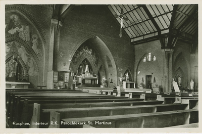 RUC-P-1 Rucphen, Interieur R.K. Parochiekerk St. Martinus. Interieur van de Rooms-katholieke kerk Sint Martinus aan de ...