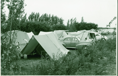 SKW-38 Serooskerke (W.), Camping Olmenveld . Camping Olmenveld aan de Gapingseweg te Serooskerke (Walcheren)