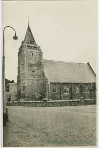 SKW-P-4 Serooskerke, Ned. Herv. Kerk. De Nederlandse Hervormde kerk aan de Noordweg te Serooskerke (Walcheren)