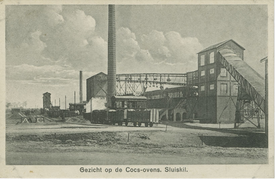 SLK-P-49 Gezicht op de Cocs-ovens. Sluiskil. De Cokesfabriek Association Coopérative Zélandaise de Carbonisation aan de ...