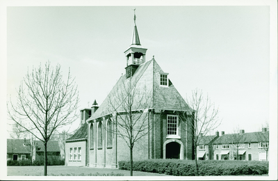SPL-2 St. Philipsland, Ned. Herv. Kerk. De Nederlandse Hervormde kerk aan de Kerkring te Sint Philipsland