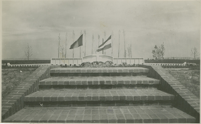 WST-4 Willemstad, Erekerkhof Belgische gevallene. De Belgische oorlogsbegraafplaats te Willemstad