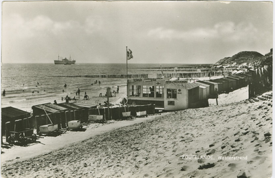 ZOU-P-82 Zoutelande, Westerstrand. Het Westerstrand bij Zoutelande met strandtent en strandhokjes