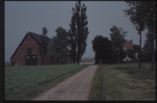 OT-18-9 Boerderij in de buurtschap Driewegen bij Terneuzen