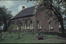 OT-391 De boerderij Landbouwerslust in de buurtschap Driewegen bij Terneuzen