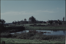 OT-696 De westelijke waterleiding bij de boerderij van Deij in de Vlooswijkpolder bij Terenuzen