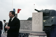 18-DIA Toespraak bij het oorlogsmonument op de zeedijk te Westkapelle tijdens de bevrijdingsherdenking