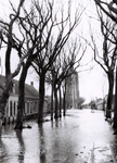 491 NFR De Zuidstraat te Westkapelle tijdens de inundatie.