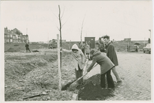 1179 Boomplantdag op het Stadhuisplein te Terneuzen