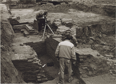 1438 Opgravingen aan de Torenberg te Zaamslag