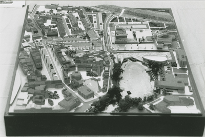 177 Maquette van het stadsgedeelte van Terneuzen waar zich het stadhuis bevindt (rechts boven)