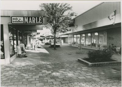 1951 Winkelcentrum Zuidpolder aan de Alvarezlaan te Terneuzen