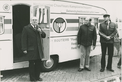 311 Opening van de truckdriversdag te Terneuzen van Transportonderneming Verbrugge B.V. door burgemeester C. Ockeloen ...
