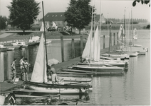 823 De jachthaven Otheense Kreek te Terneuzen gezien vanaf de Frans Naereboutstraat