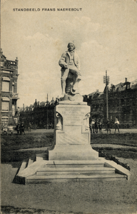 122 'Standbeeld Frans Naerebout' Beeldhouwer: A.G. van Lom. Onthuld op 9 aug. 1919 op Boulevard Bankert.