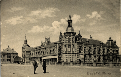 1354 'Grand Hôtel, Vlissingen'. Boulevard Evertsen, het Grand Hotel des Bains, geopend op 26 juni 1886 (later Grand ...
