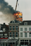 1550 Tijdens het losbranden van de uitkijkpost van het Belgisch- en Nederlands loodswezen werd deze toren door brand ...