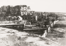 1940 Tweede Wereldoorlog. Vanaf de Gevangentoren gezicht op Boulevard de Ruyter en de Pluimstraat en omgeving