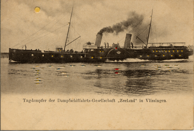 1948 'Tagdampfer der Dampfschiffahrts-Gesellschaft 'Zeeland' in Vlissingen.' Raderboot van de Stoomvaartmij. Zeeland.
