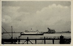 2161 'Vlissingen. Buitenhaven met Ferry boot' Provinciale Stoombootdiensten in Zeeland.
