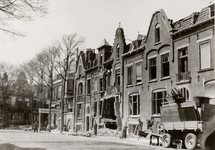 4130 Tweede Wereldoorlog. Een bominslag in de Paul Krugerstraat op 24 april 1942. Drie slachtoffers