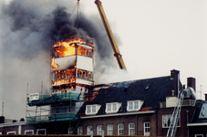4206 Brand in het gebouw van het Nederlands loodswezen op Boulevard de Ruyter. De brand ontstond tijdens het losbranden ...