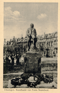 4385 'Vlissingen. Standbeeld van Frans Naerebout.' Onthuld op 9 aug. 1919 op Boulevard Bankert. Beeldhouwer A.G. v. Lom'