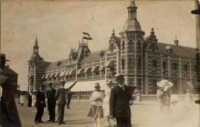 577 Boulevard Evertsen, het Grand Hotel des Bains, geopend op 26 juni 1886 (later Grand Hotel Britannia)